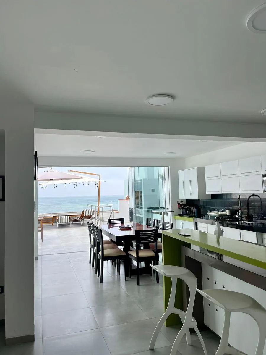 Oceanfront Surf House on Playa Caballeros - Punta Hermosa, Lima, Peru — photo 3