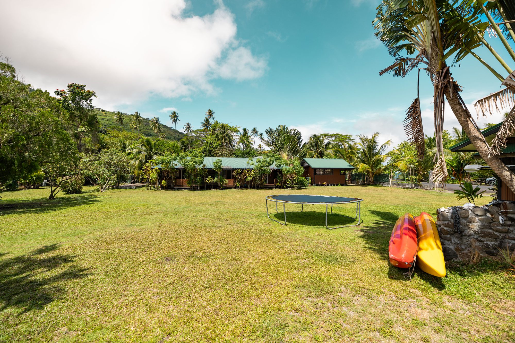 Le Haapiti Surf — Oceanfront Surf Estate & Hospitality Opportunity, Haapiti, French Polynesia — photo 5