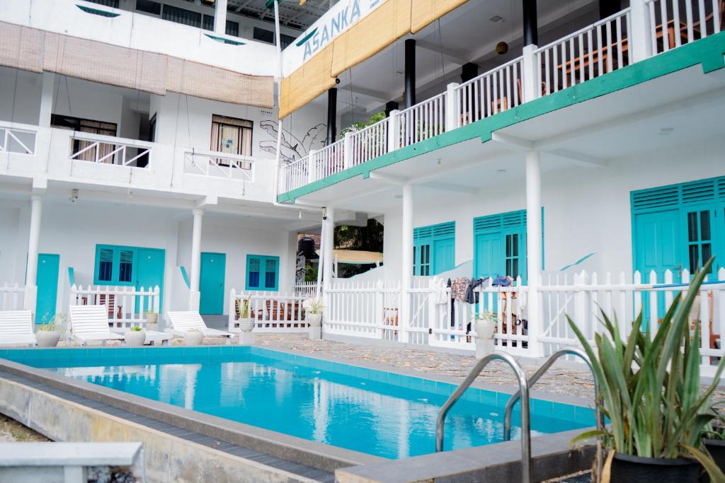 Lazy Left Surf Resort – 22-Room Hotel in Midigama, Sri Lanka, Midigama, Sri Lanka — photo 3