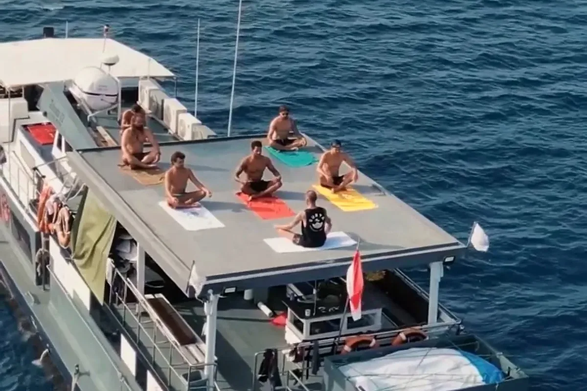 ombak-kabau-mentawai-surf-charter-investment