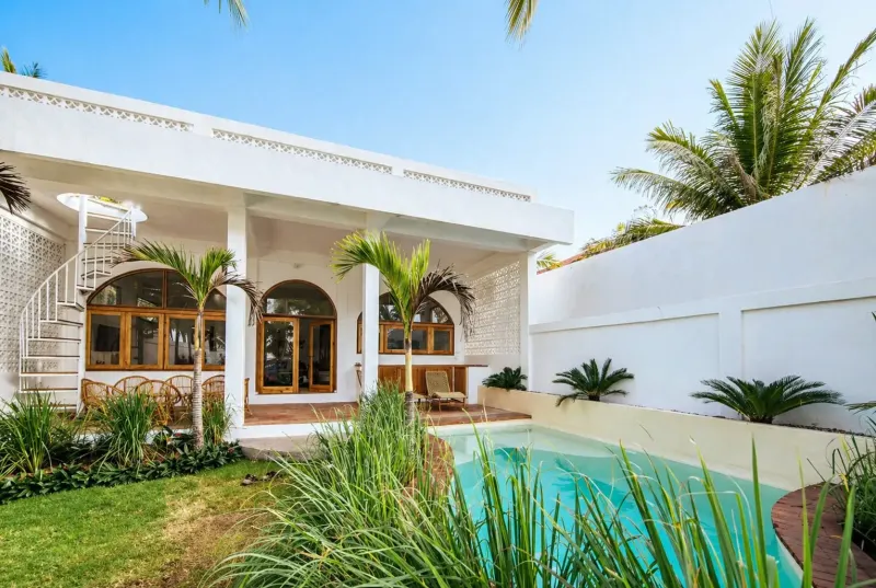 Casa Stella Mandiri Beach Krui for Sale