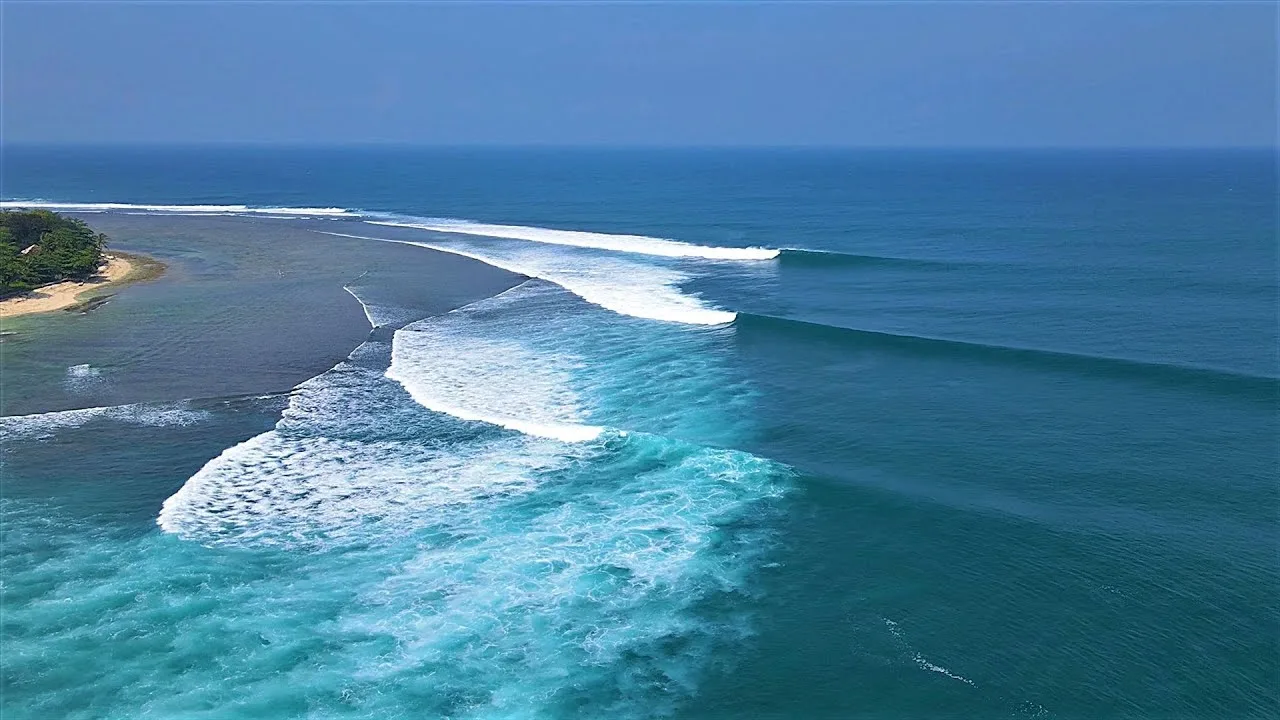 Villa-Ginny-Krui-surf-house