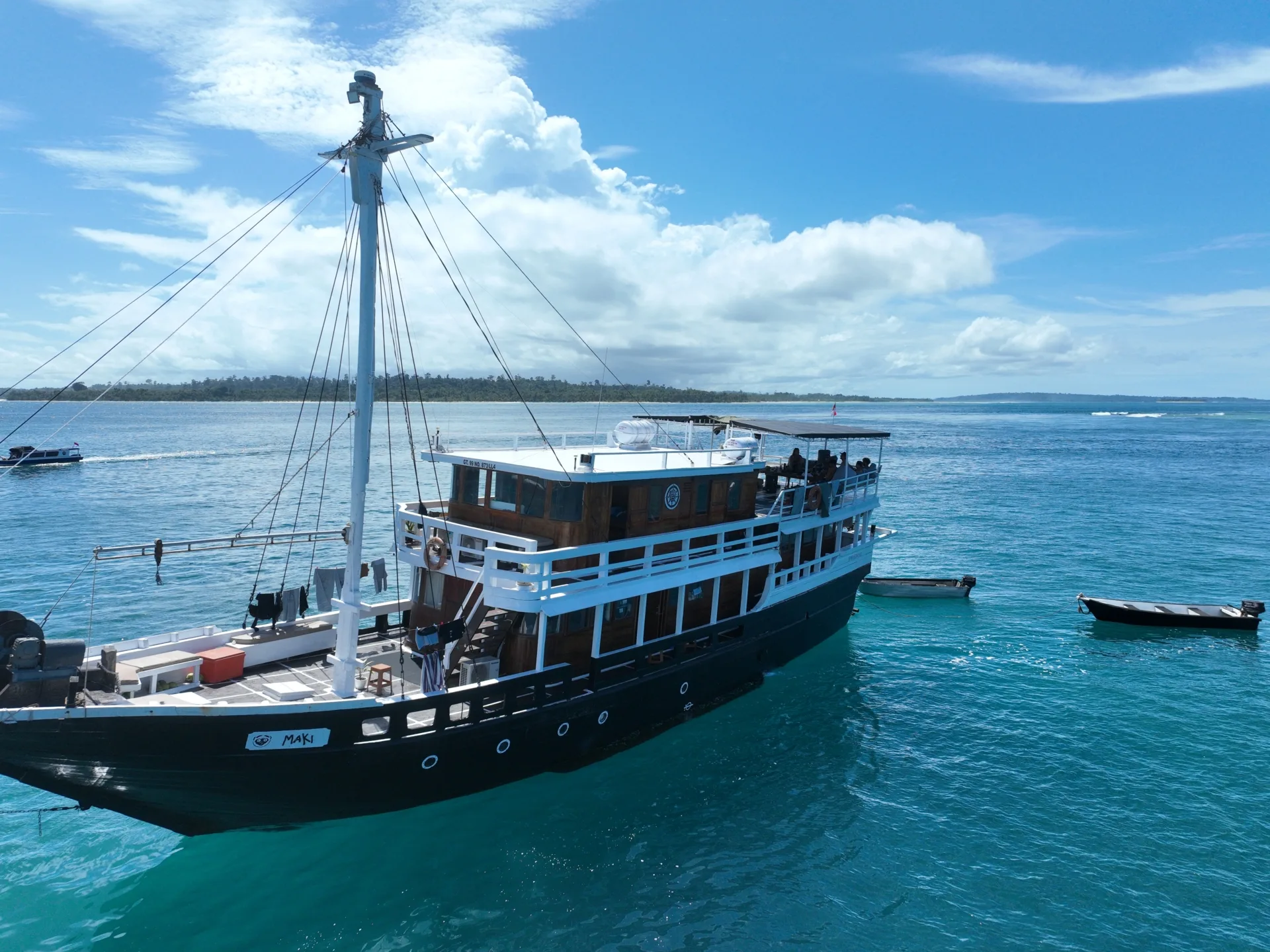 mentawai-islands-10%-ownership-share-prime-charter-boat