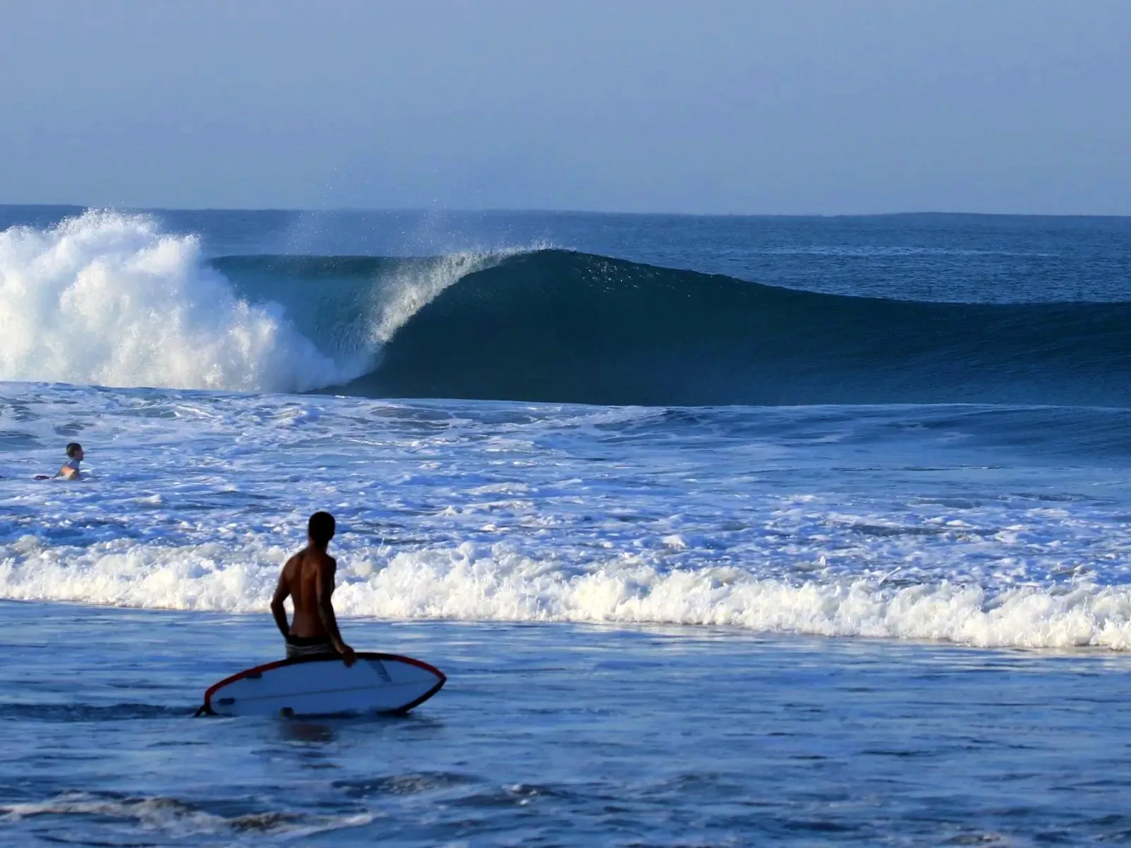 Mandiri Beach Surf Property, Mandiri Beach, Indonesia — photo 2