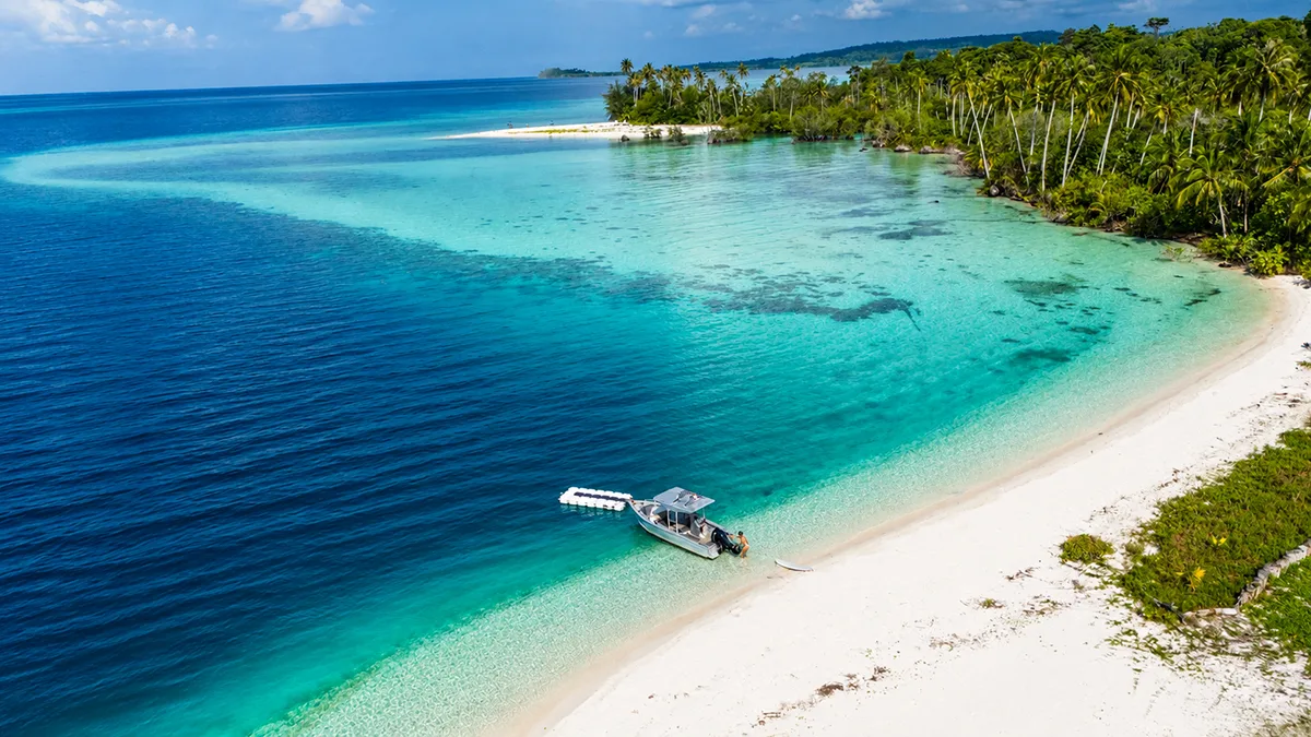 Tropical Heaven — Private Oceanfront Living in the Mentawai Islands - 3