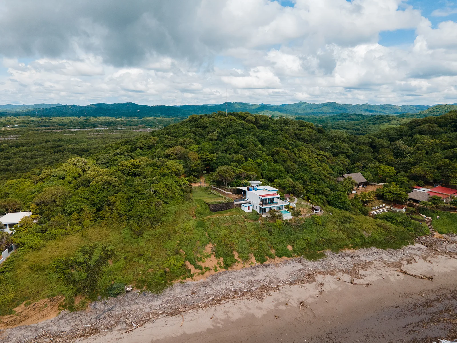 luxury-surf-villa-popoyo