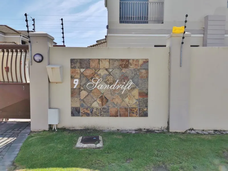 2 Bedroom Townhouse at Jeffreys Bay - 2