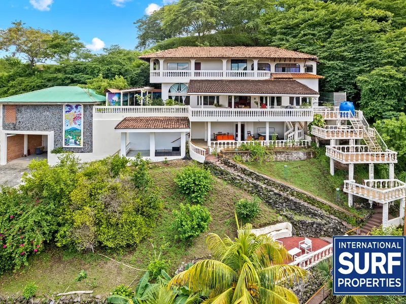 Ocean View Homes with 19 Bedrooms - 5