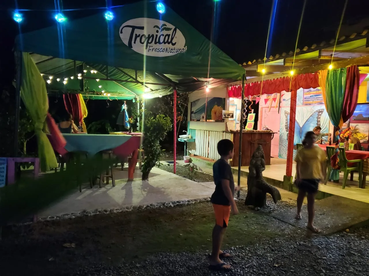 la-pina-waterfront-restaurant-for-sale-in-pavones-costa-rica