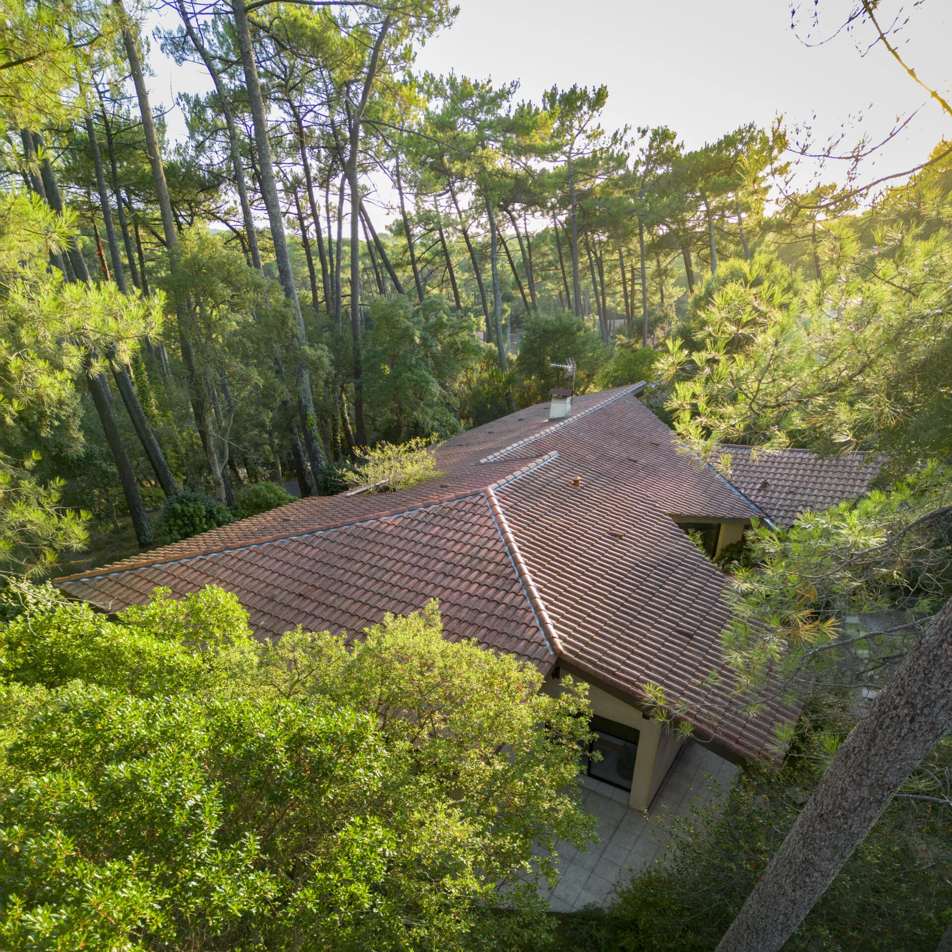 the-hossegor-hideaway-private-architect-villa