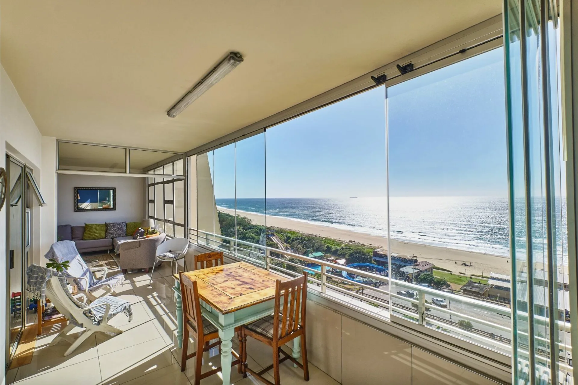 3-bedroom-apartment-in-amanzimtoti