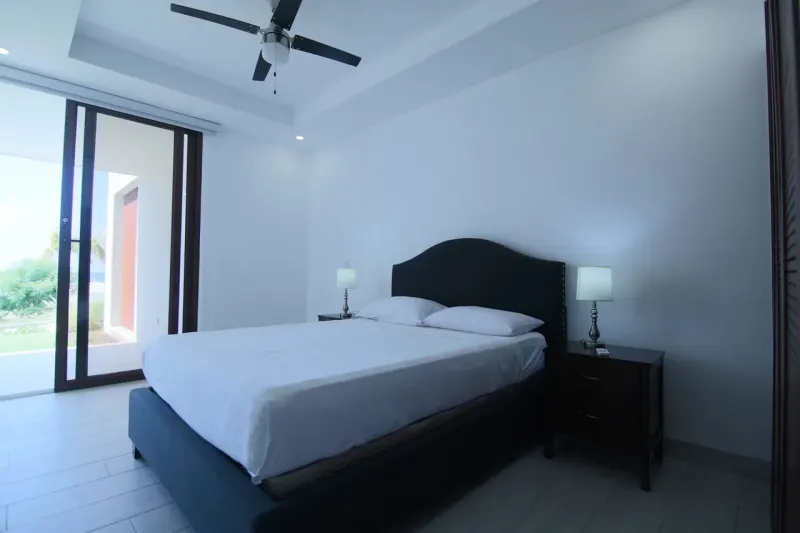 Beachfront Condo in Hacienda Iguana – Unit 9 thumbnail 8