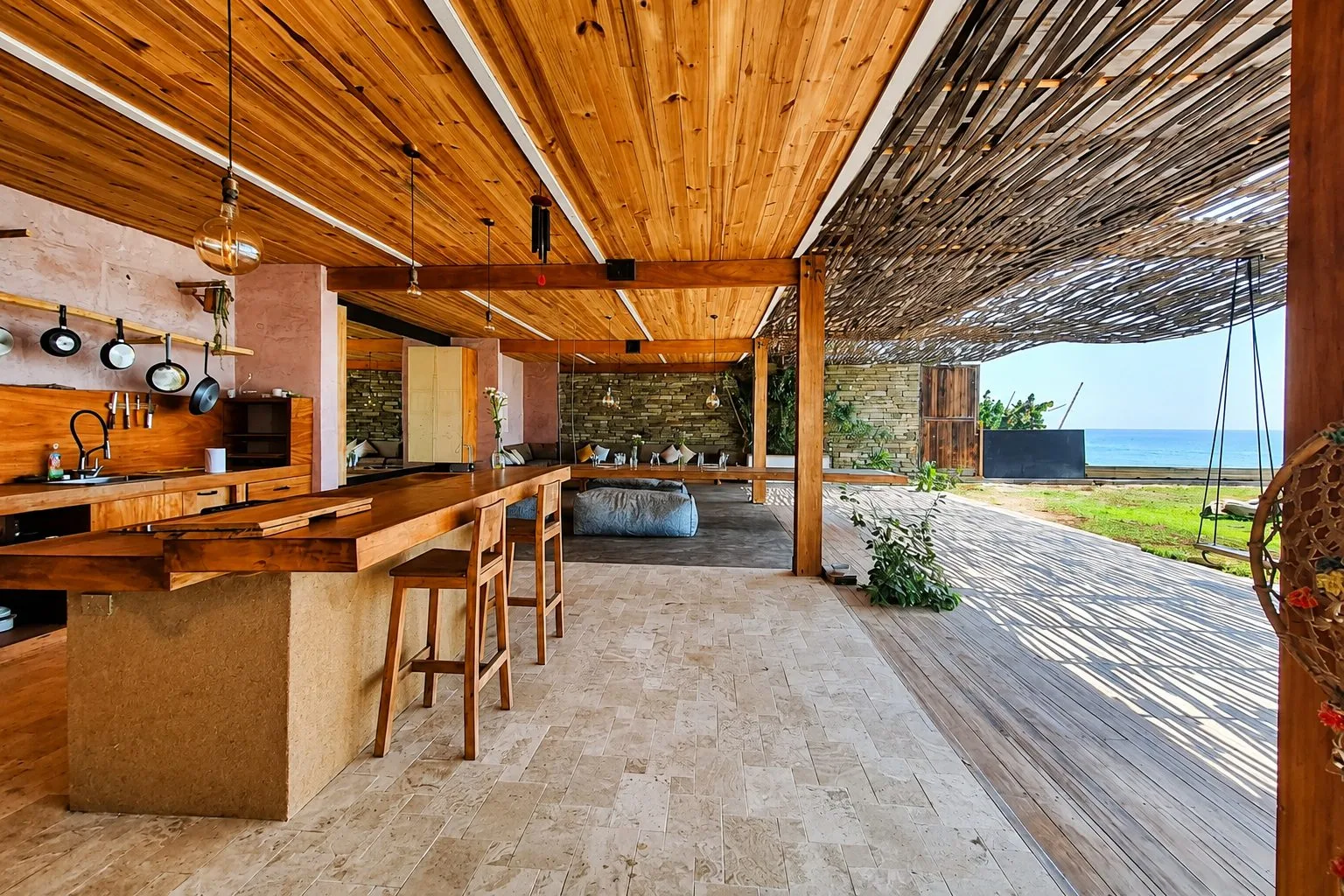 oceanfront-boutique-surf-hotel-for-sale-mancora-peru