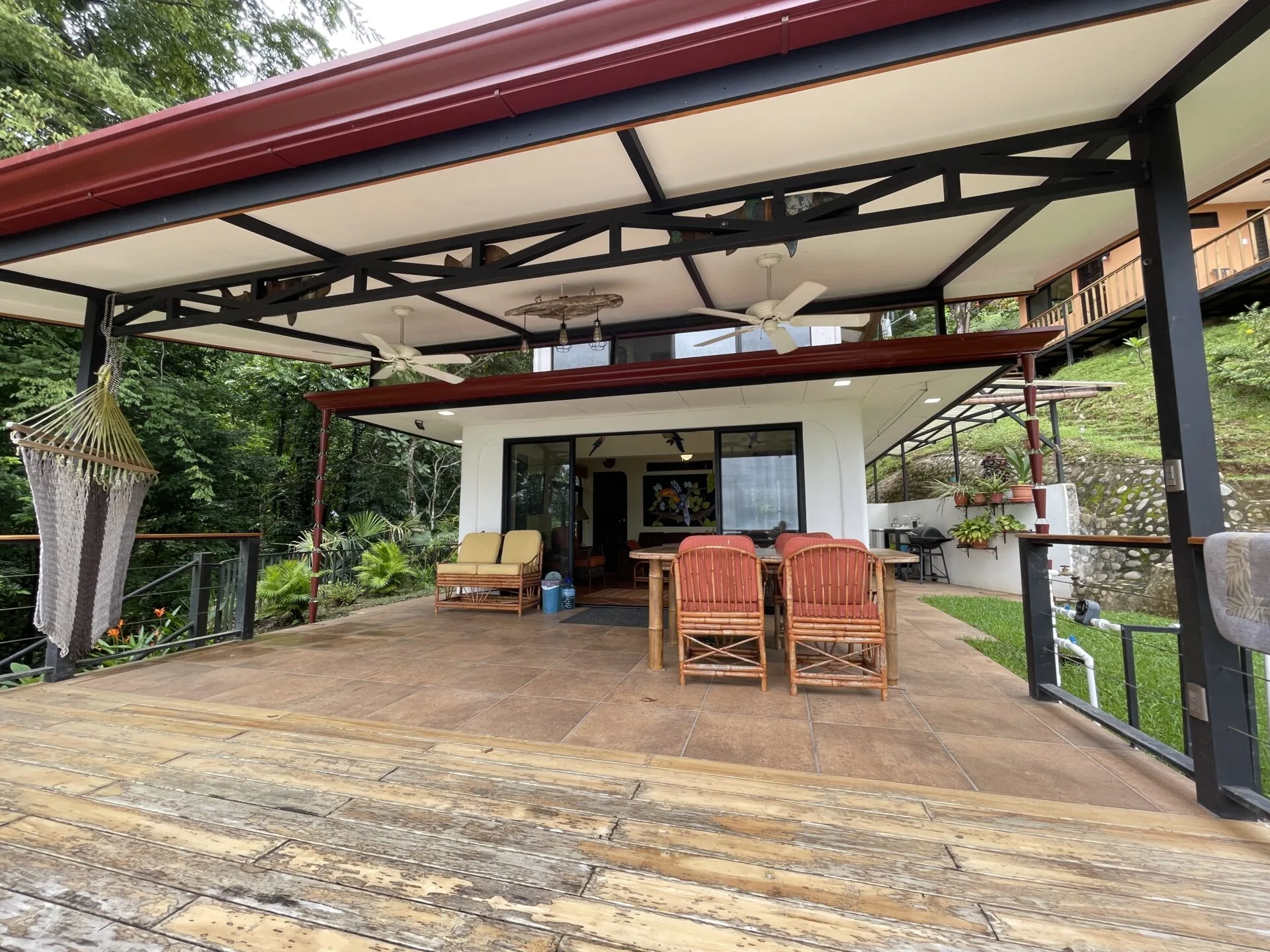 sunset-oceanview-home-&-guest-cabin-surrounded-by-rainforest