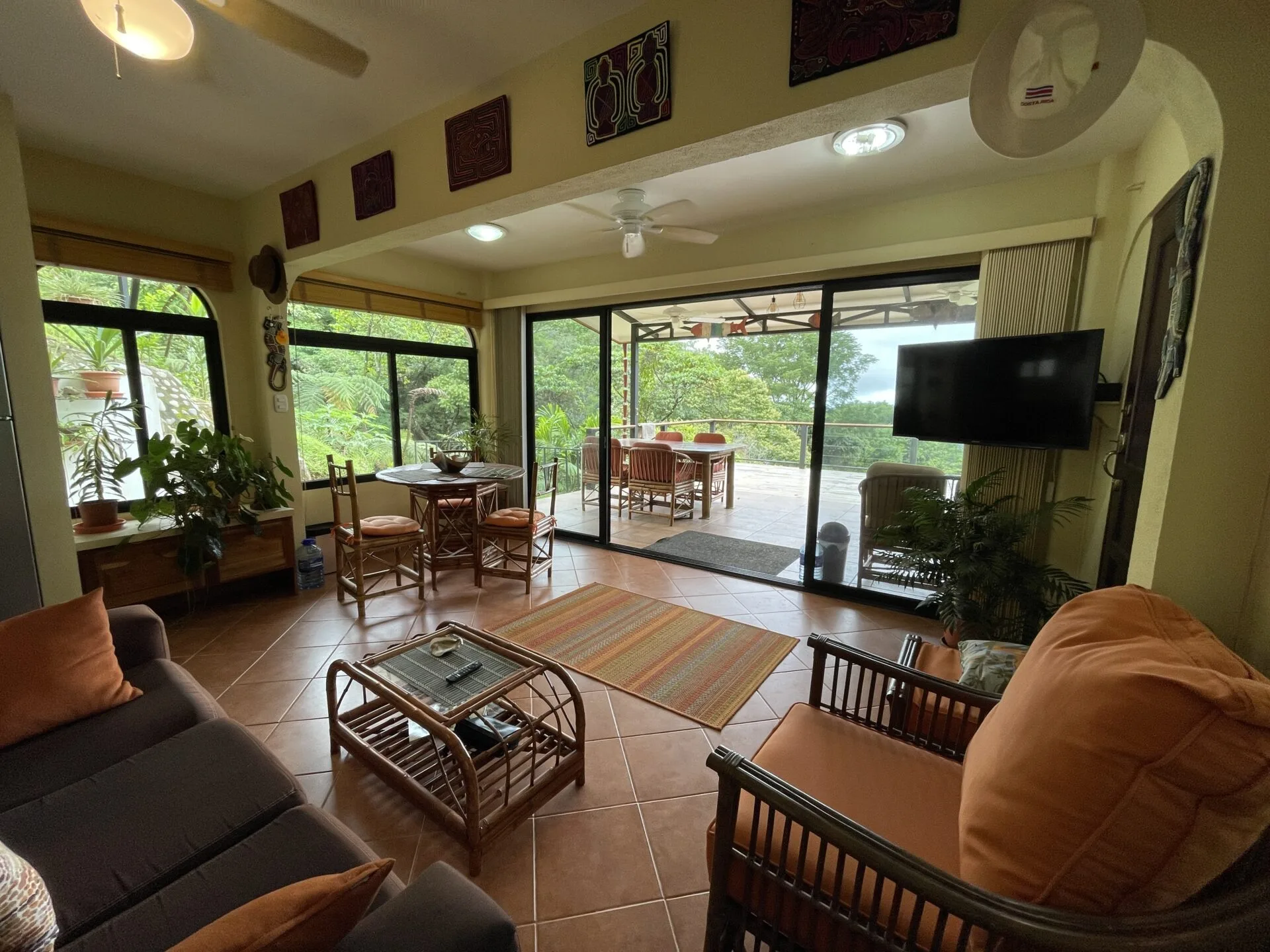 sunset-oceanview-home-&-guest-cabin-surrounded-by-rainforest
