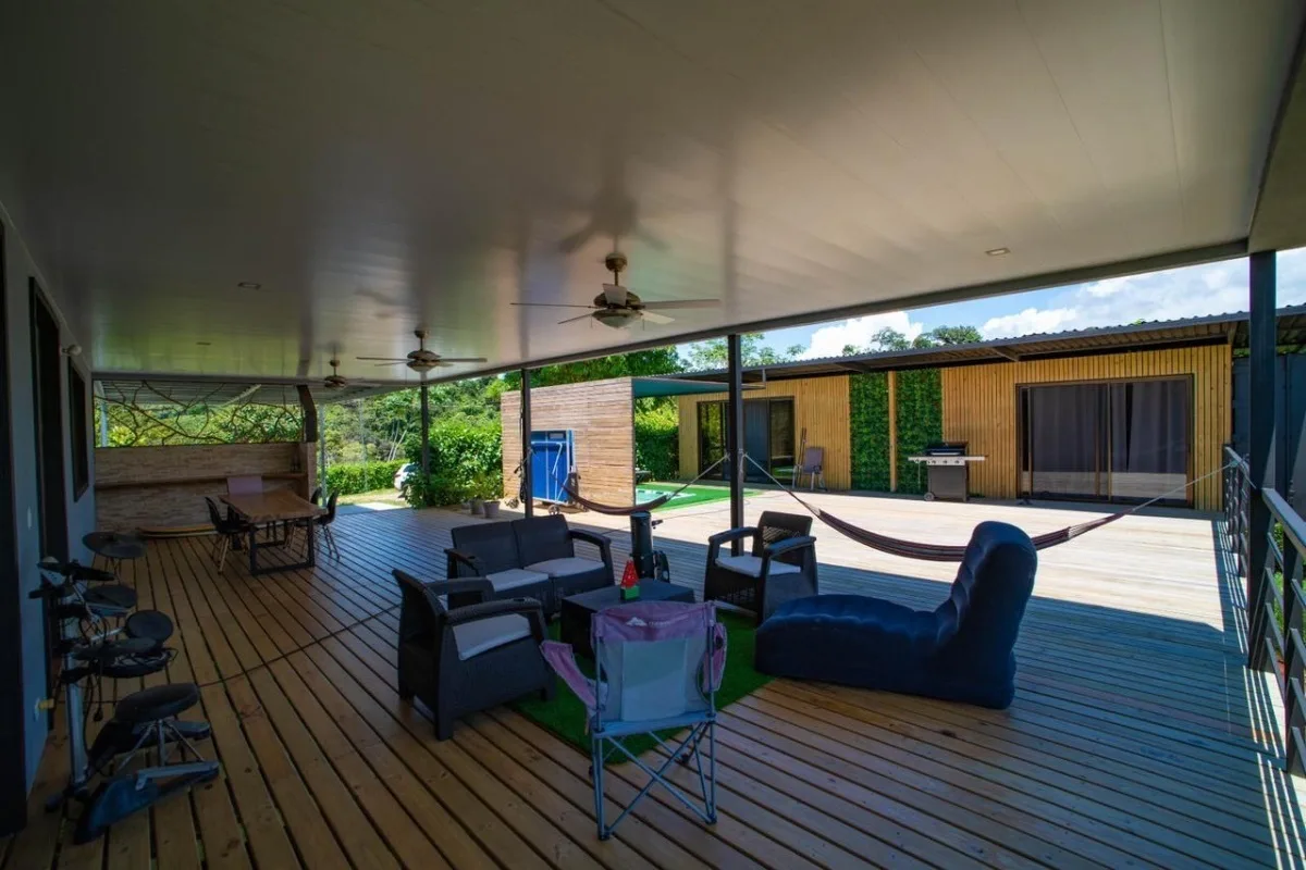 Modern Tropical Comfort in Tranquil Setting - 2