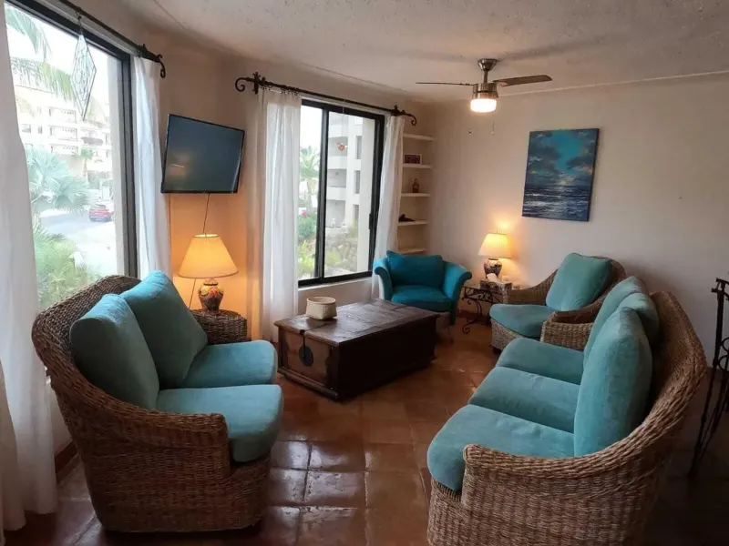 Cabo Surf Penthouse at Monuments - 4