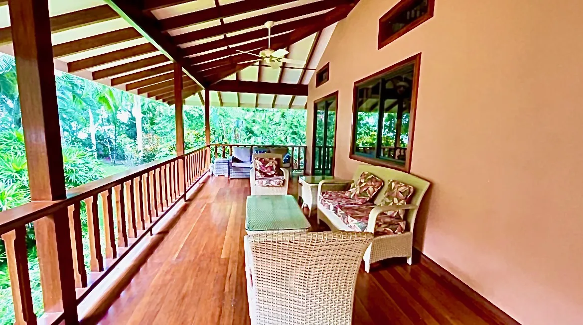 salea-surf-house-pavones-costa-rica