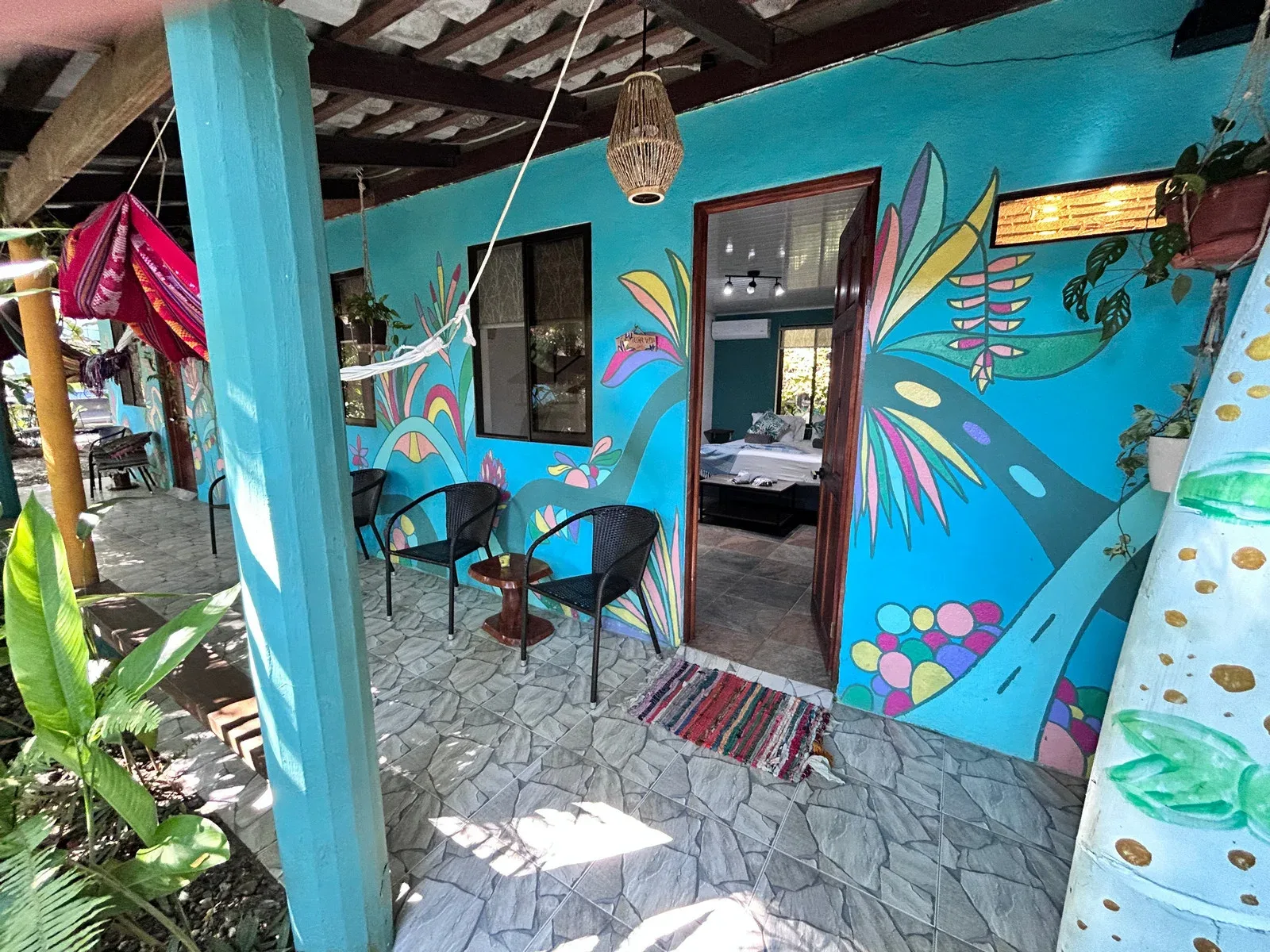 restaurant-rental-cabins-dominical-costa-rica