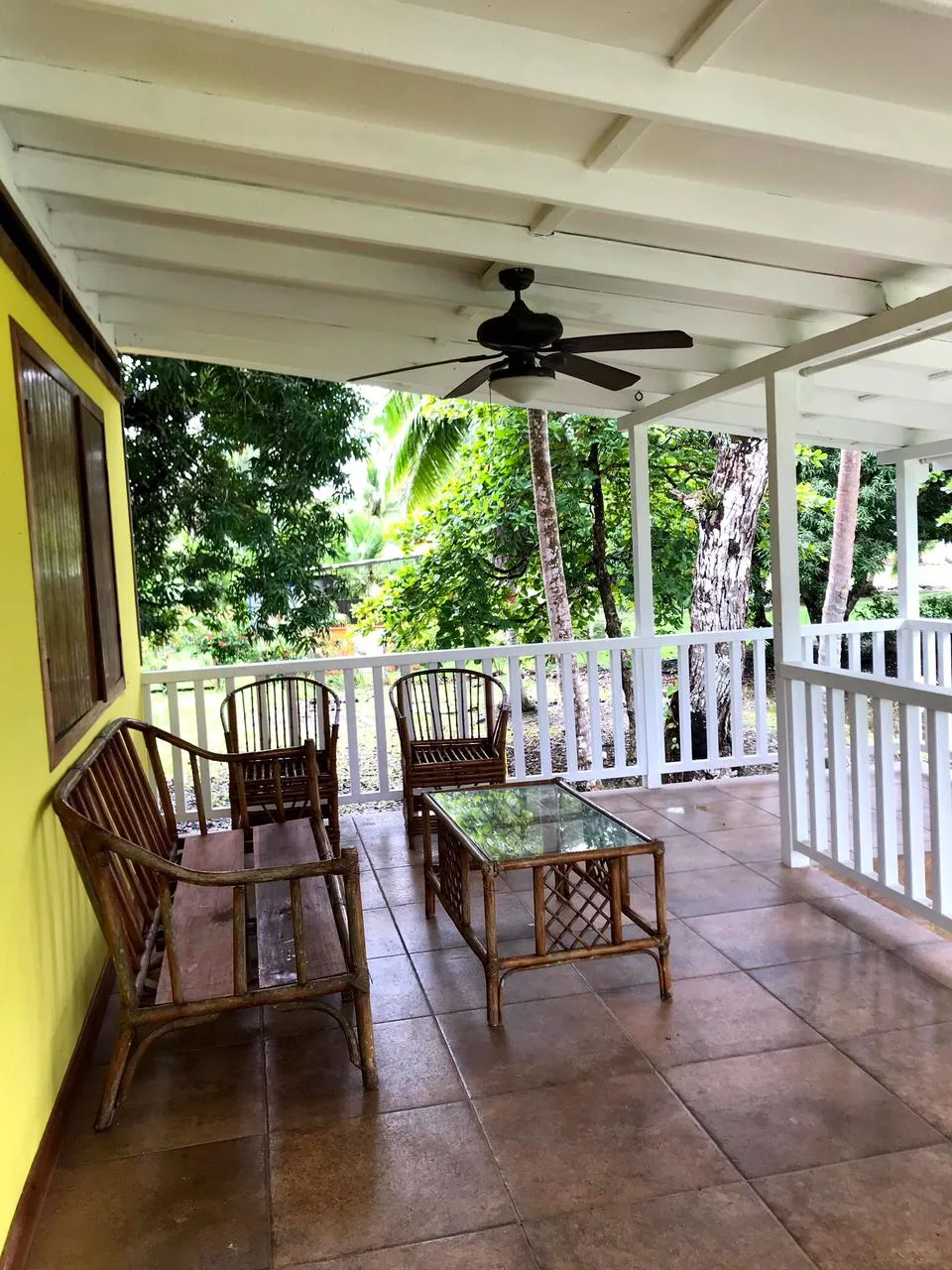 casa-amarillo-zancudo-beachfront-costa-rica-side-porch-1