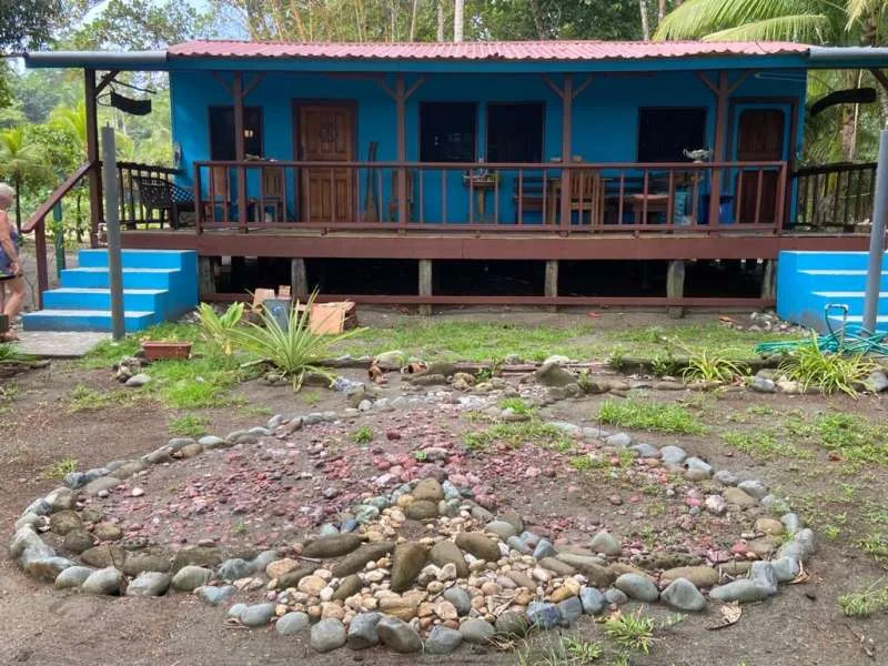 great-surfing-beach-house-playa-zancudo