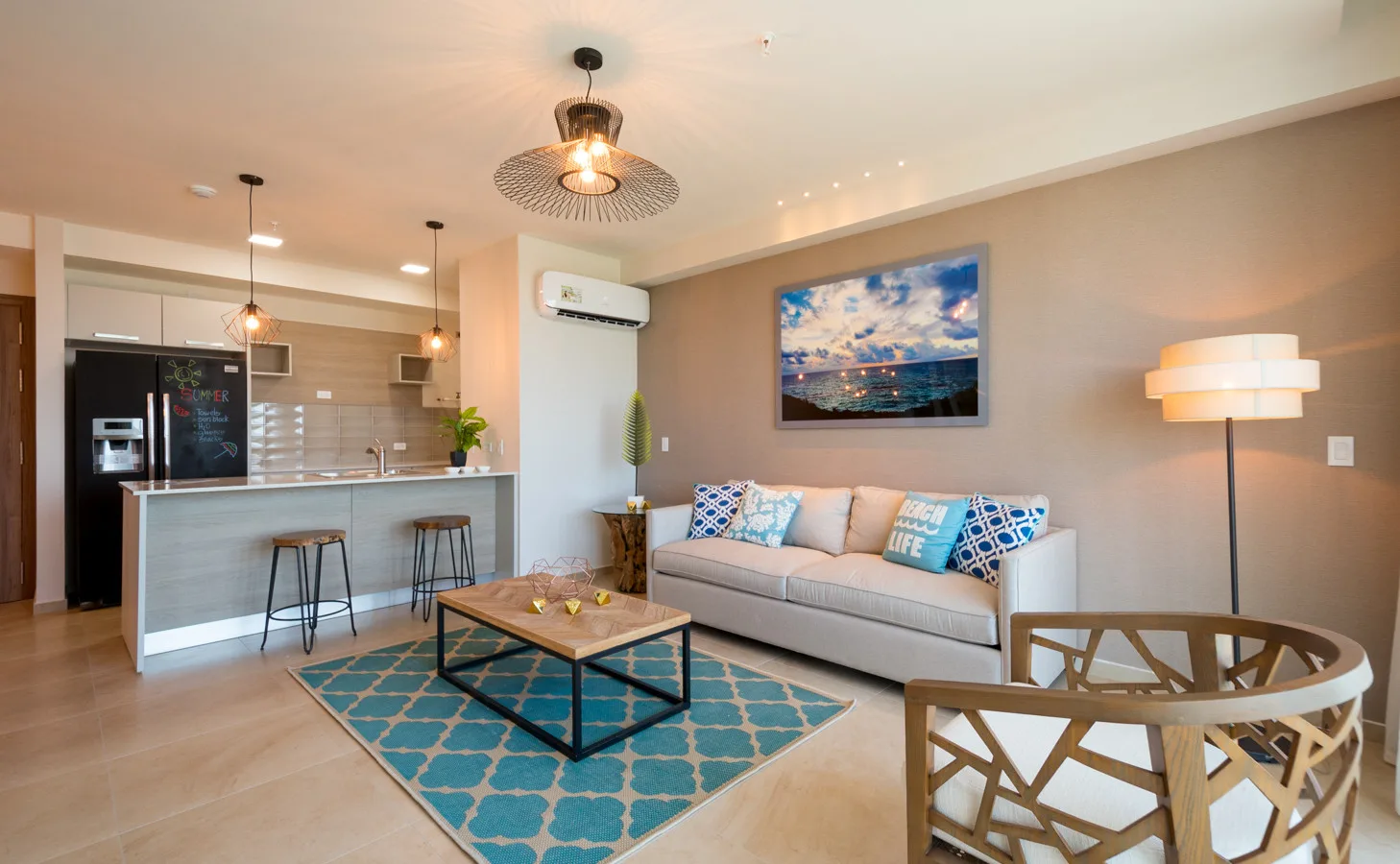 ph-royal-palm-playa-gorgona-panama-beachfront-condo-near-malibu-surf