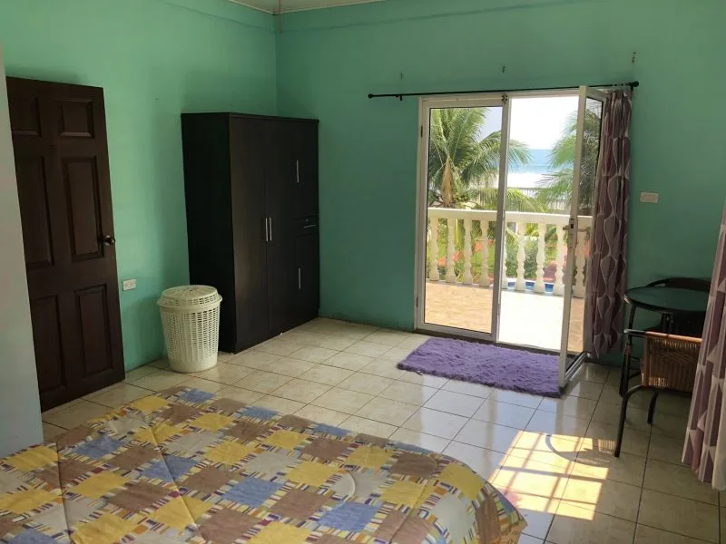 Emerald Beach House in El Salvador, Playa Dorado, El Salvador — photo 2