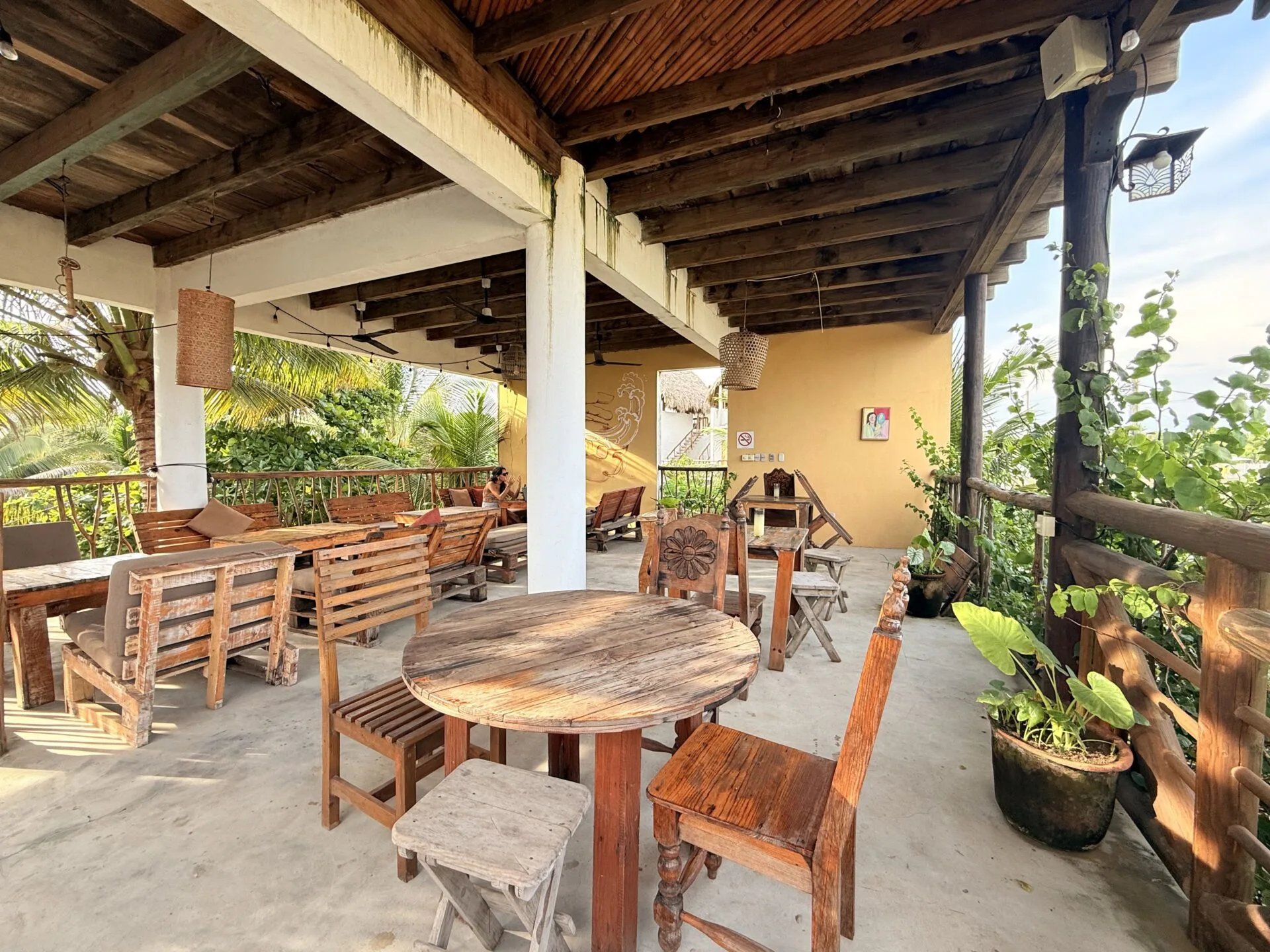 surf-hotel-investment-opportunity-in-el-paredon-guatemala