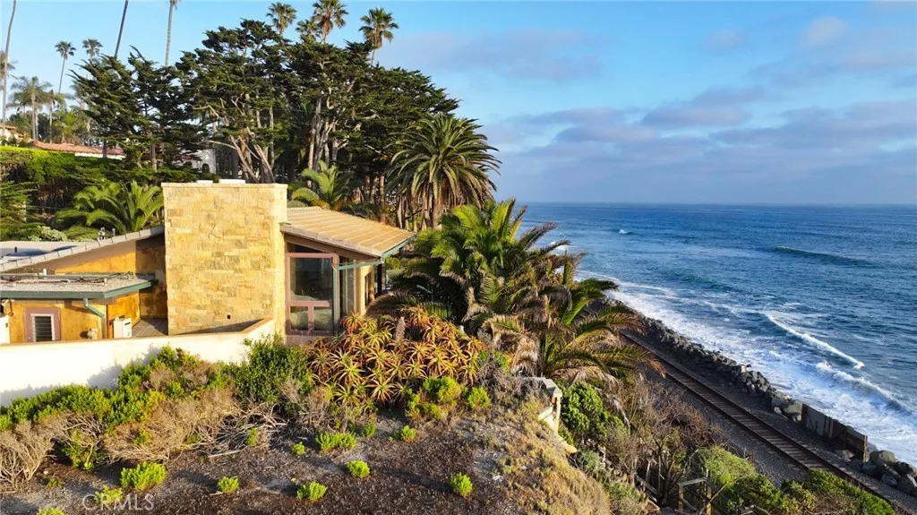 The Ultimate San Clemente Surf House - 2