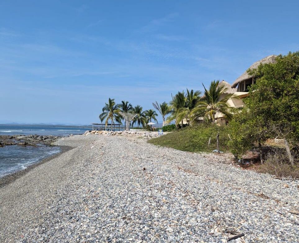 2_Beach_Front_Saldita_Lots_for_Sale_Beach_View_Towards_River