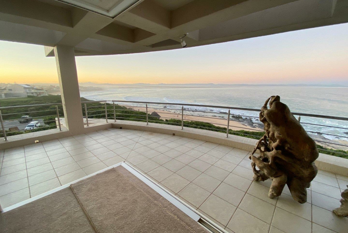 7-bedroom-surf-view-above-jeffreys-bay