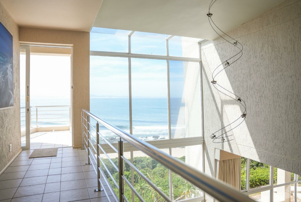 7-bedroom-surf-view-above-jeffreys-bay