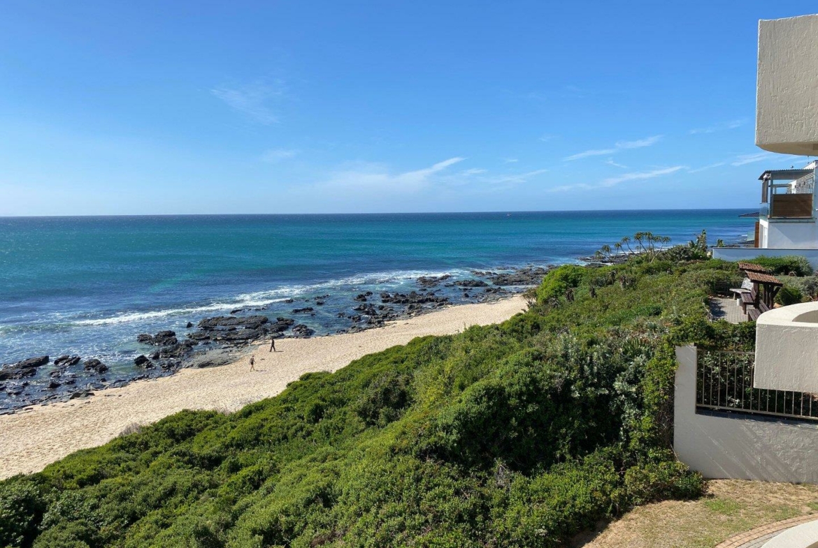 7-bedroom-surf-view-above-jeffreys-bay