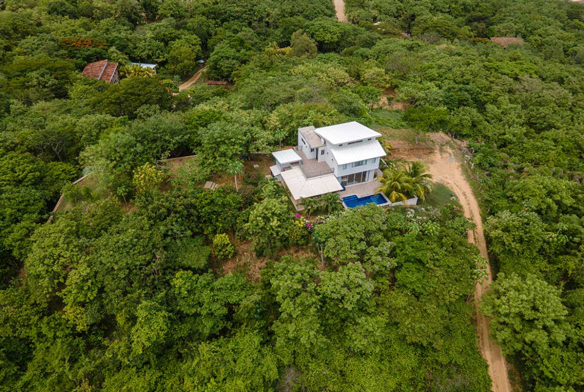 casa-loma-del-mar-ocean-view-home