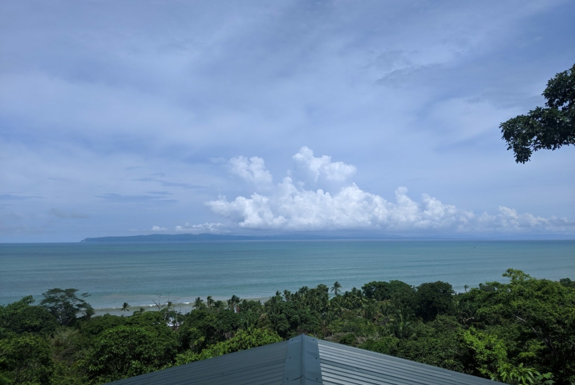 private-oceanview-villa-on-6-+-acres